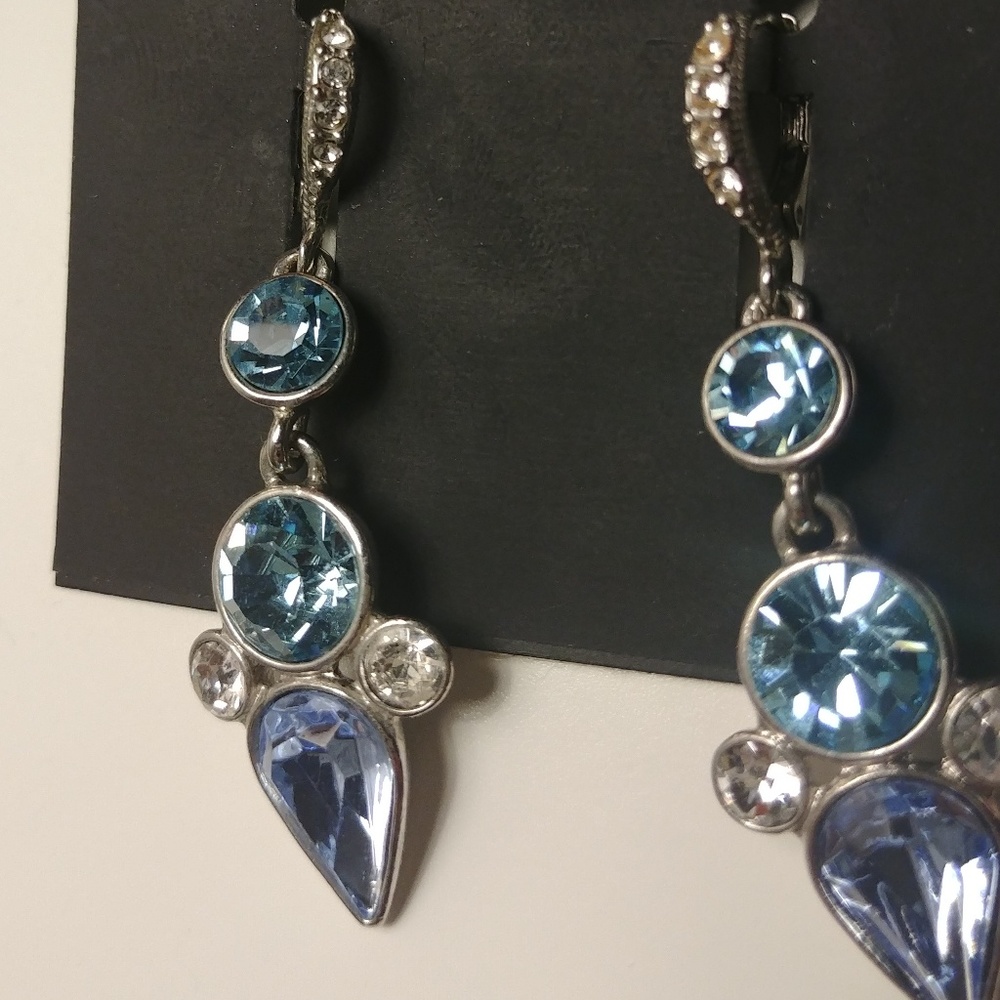 Blue Givenchy earrings - Picture 3 of 5